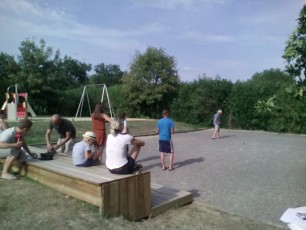 Une partie de pétanque!