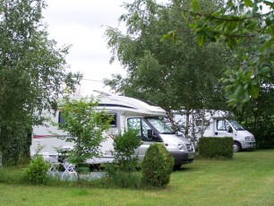 EMPLACEMENT CAMPING CAR ARZAL MORBIHAN